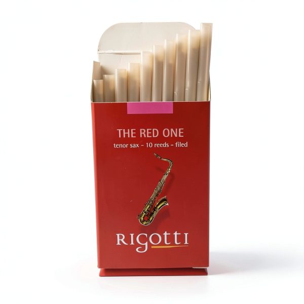 Strength 2.5 Light Tenor Saxophone Reeds by Pavo-1